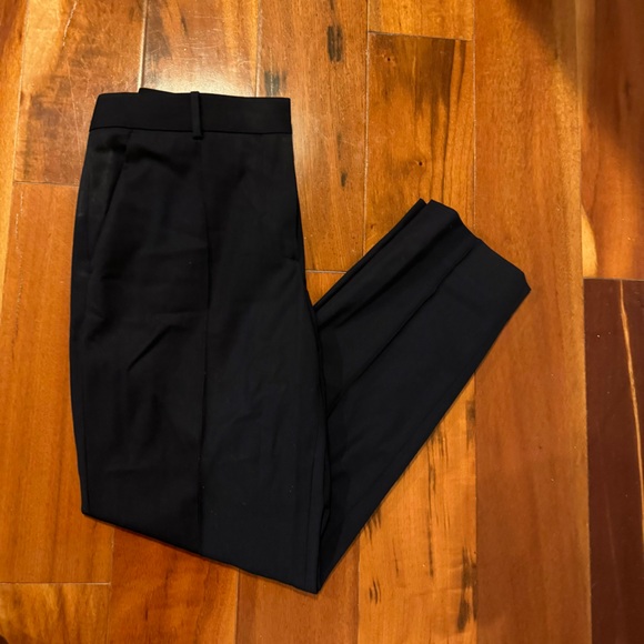 Everlane Pants - Everlane pleated black pants